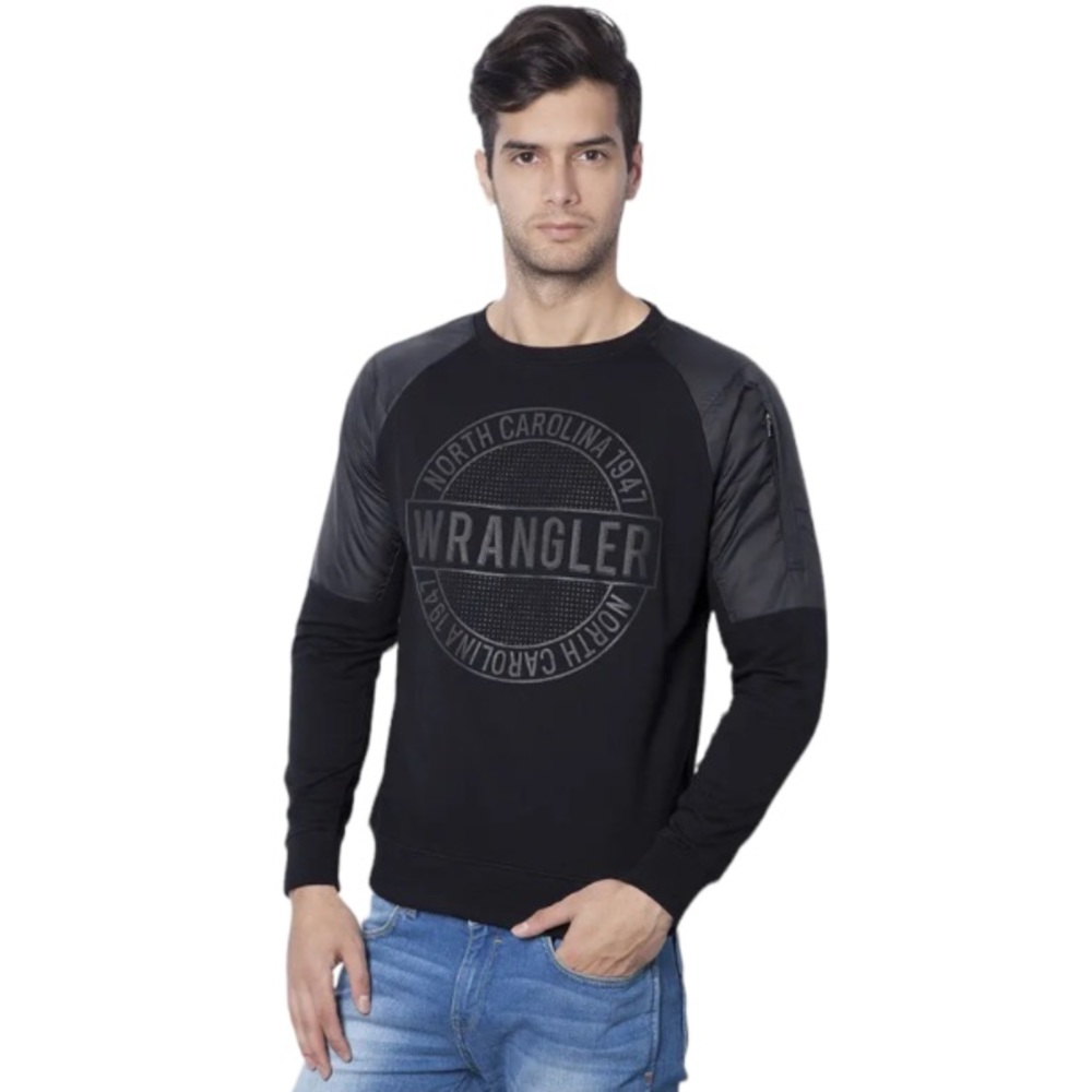 Wrangler Black Sweatshirt with Contrasting Fabric Shoulders Size Medium